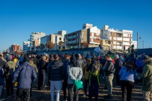 Playas limpias en Monte Hermoso: retiran 4 toneladas de basura